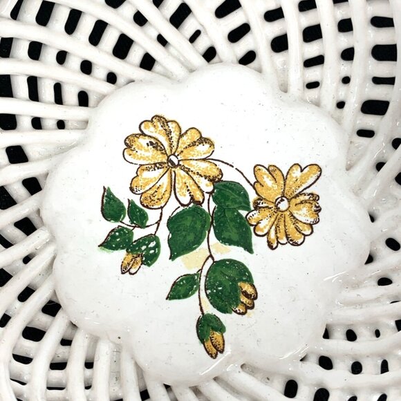 Reticulated Woven Lattice Trinket Bowl Porcelain Small 4.25" Diameter Hallmarked - Picture 5 of 5